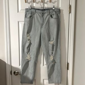 High Rise Distressed Taper Mom Jean